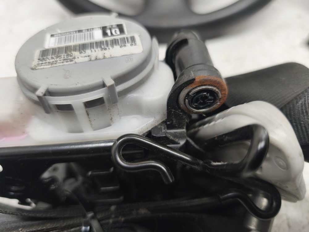 AIRBAG PEUGEOT - Vue 3